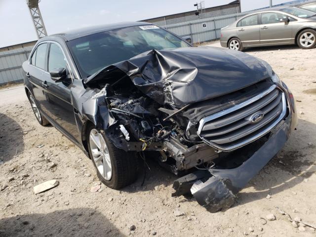 Ford Taurus sel (2017)
