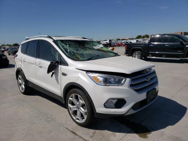 Ford Escape tit (2019)