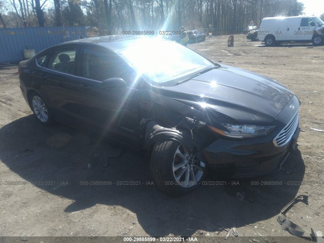 Ford Fusion hybrid (2019)