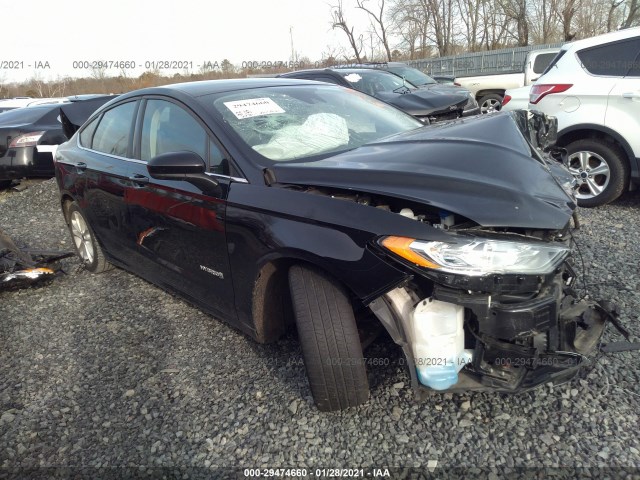 Ford Fusion hybrid (2019)