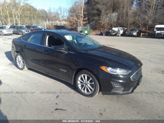Ford Fusion hybrid (2019)