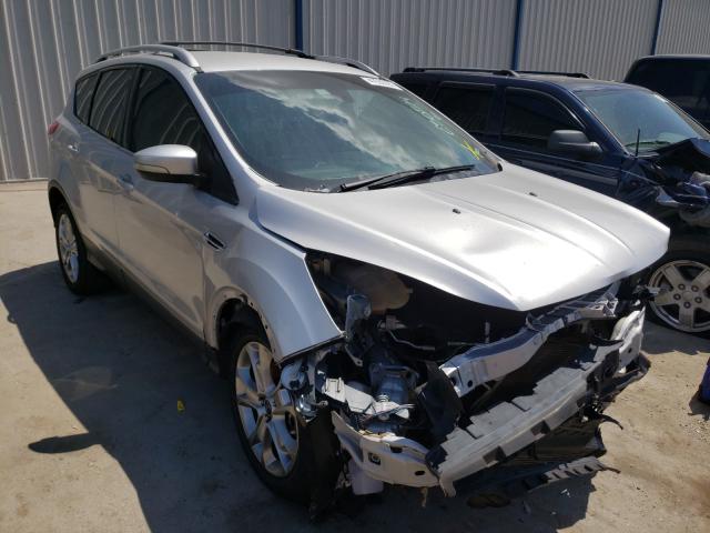 Ford Escape tit (2014)