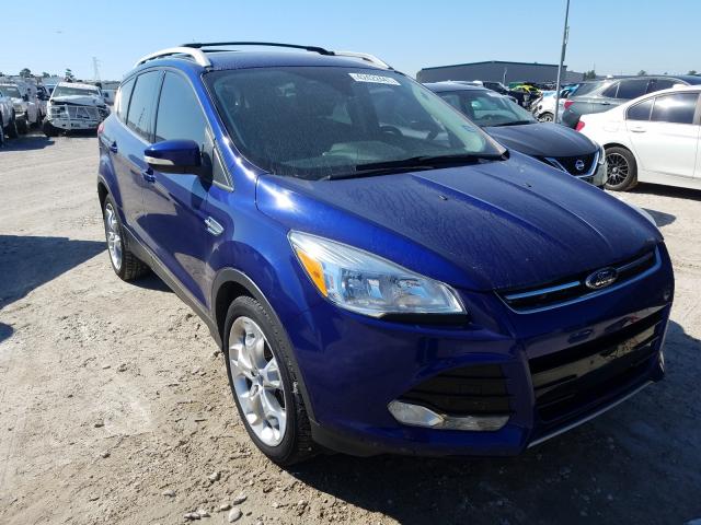 Ford Escape tit (2016)