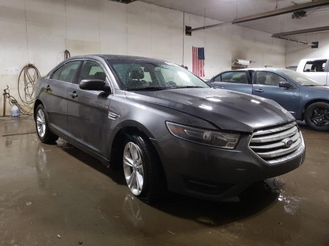 Ford Taurus sel (2016)
