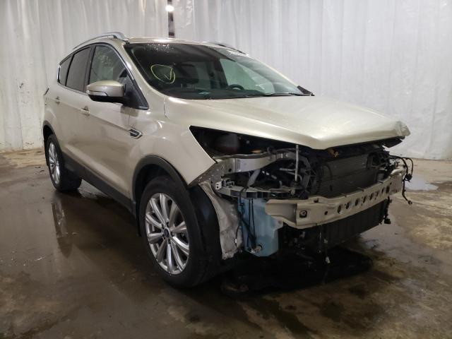 Ford Escape tit (2017)