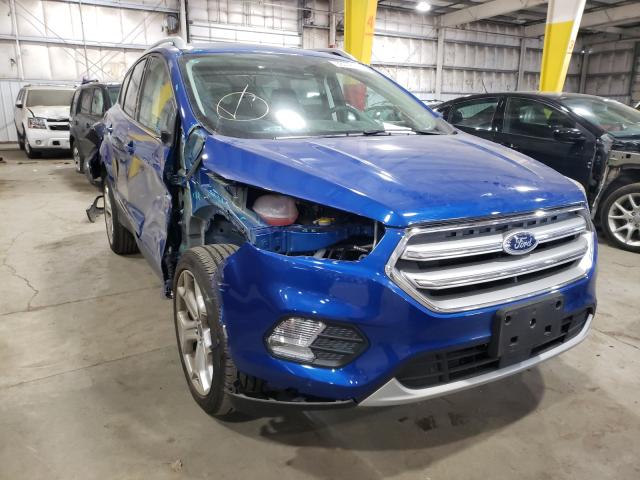 Ford Escape tit (2017)