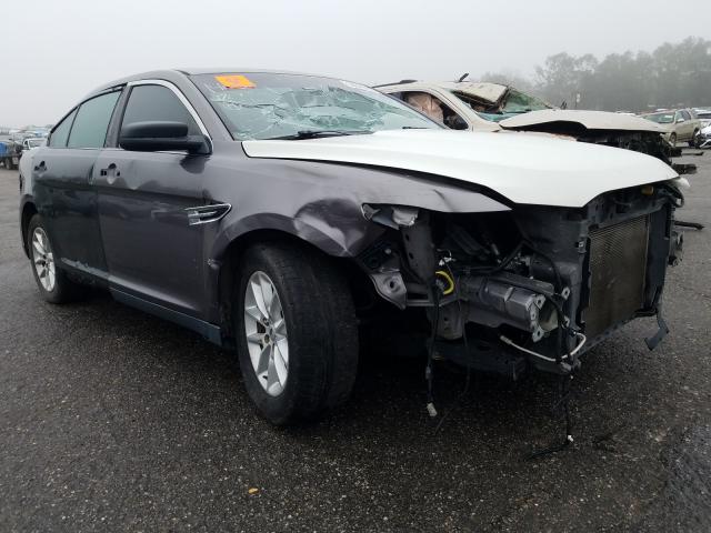 Ford Taurus se (2013)