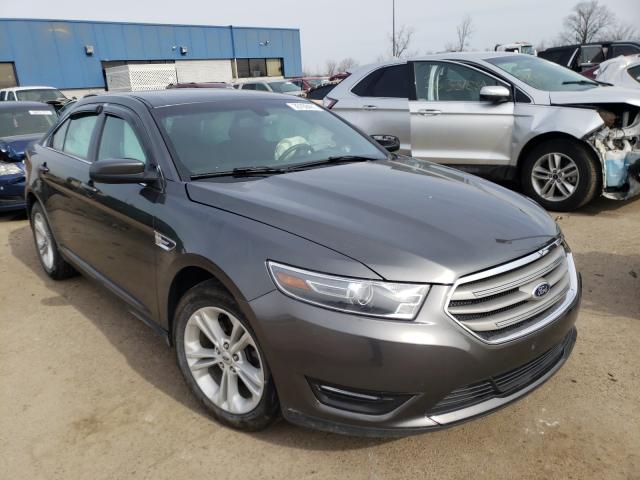 Ford Taurus sel (2015)