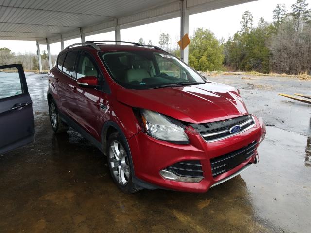 Ford Escape tit (2016)