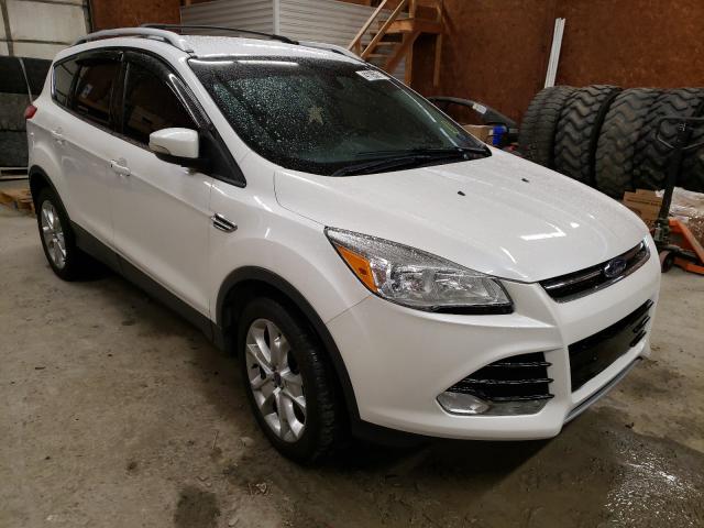 Ford Escape tit (2016)