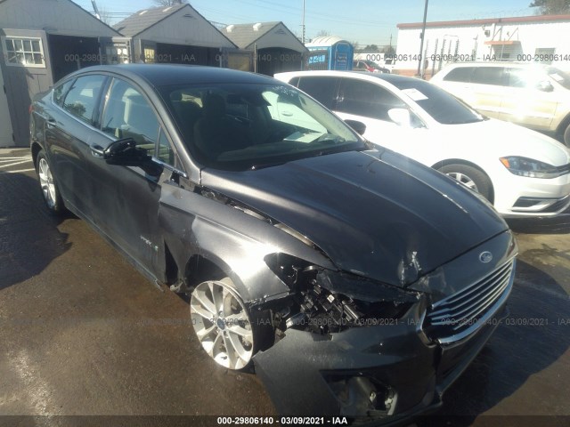 Ford Fusion hybrid (2019)