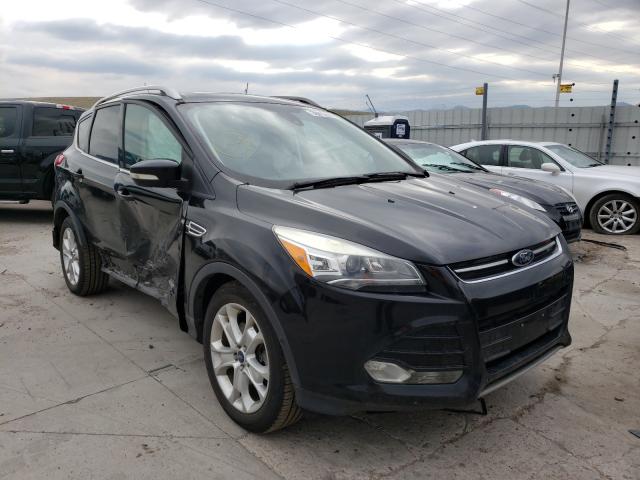 Ford Escape tit (2016)