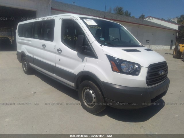 Ford Transit passenger wagon (2018)