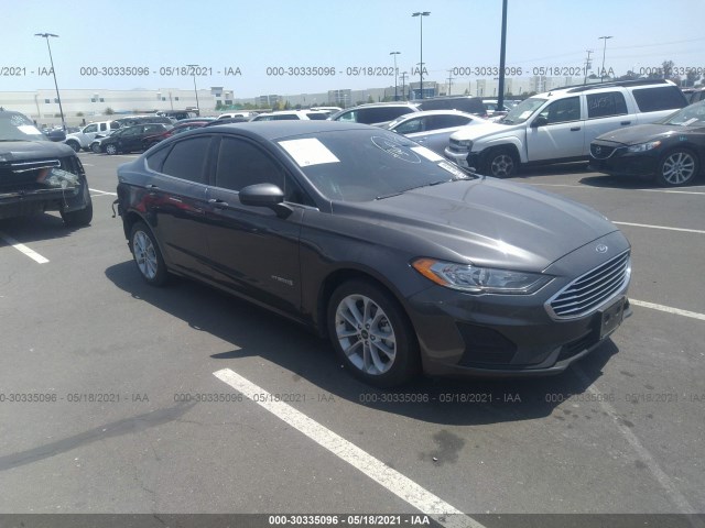 Ford Fusion hybrid (2019)