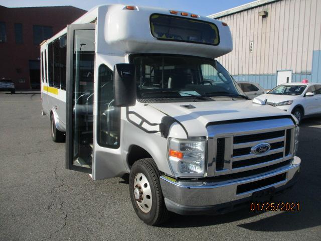 Ford Econoline (2010)