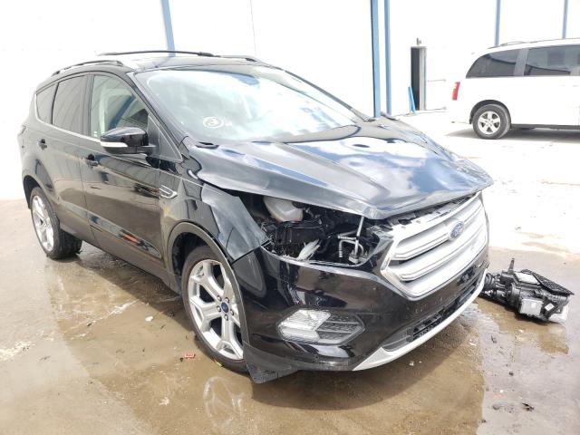 Ford Escape tit (2017)
