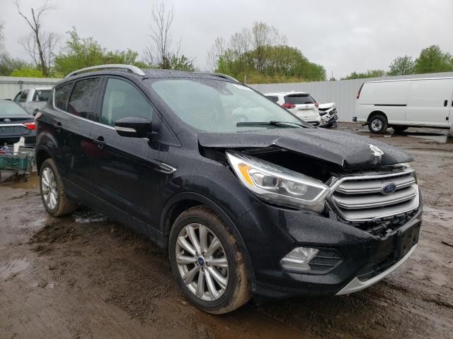Ford Escape tit (2017)