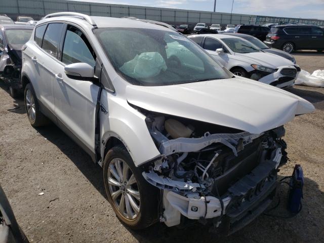 Ford Escape tit (2017)