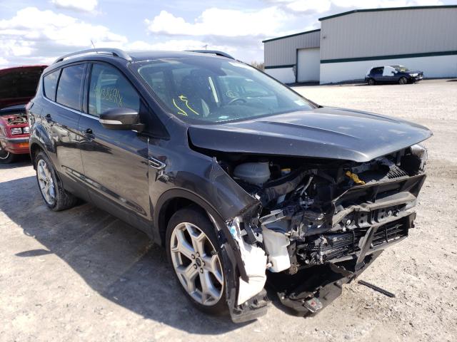 Ford Escape tit (2019)