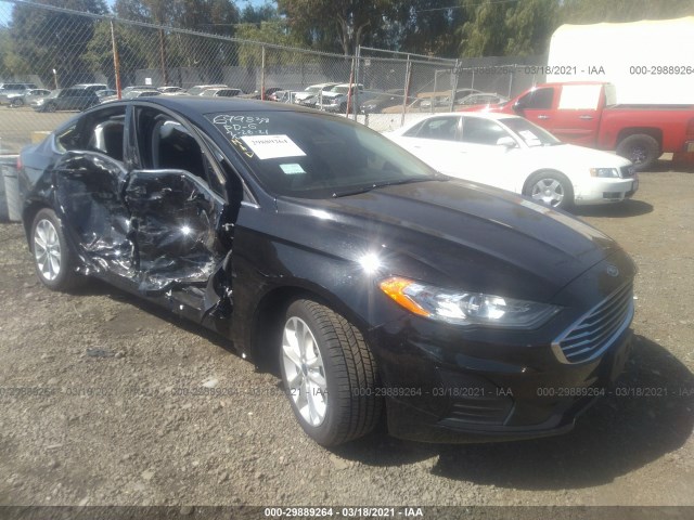 Ford Fusion hybrid (2019)