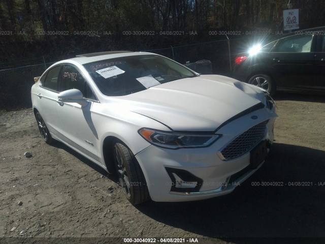 Ford Fusion hybrid (2019)