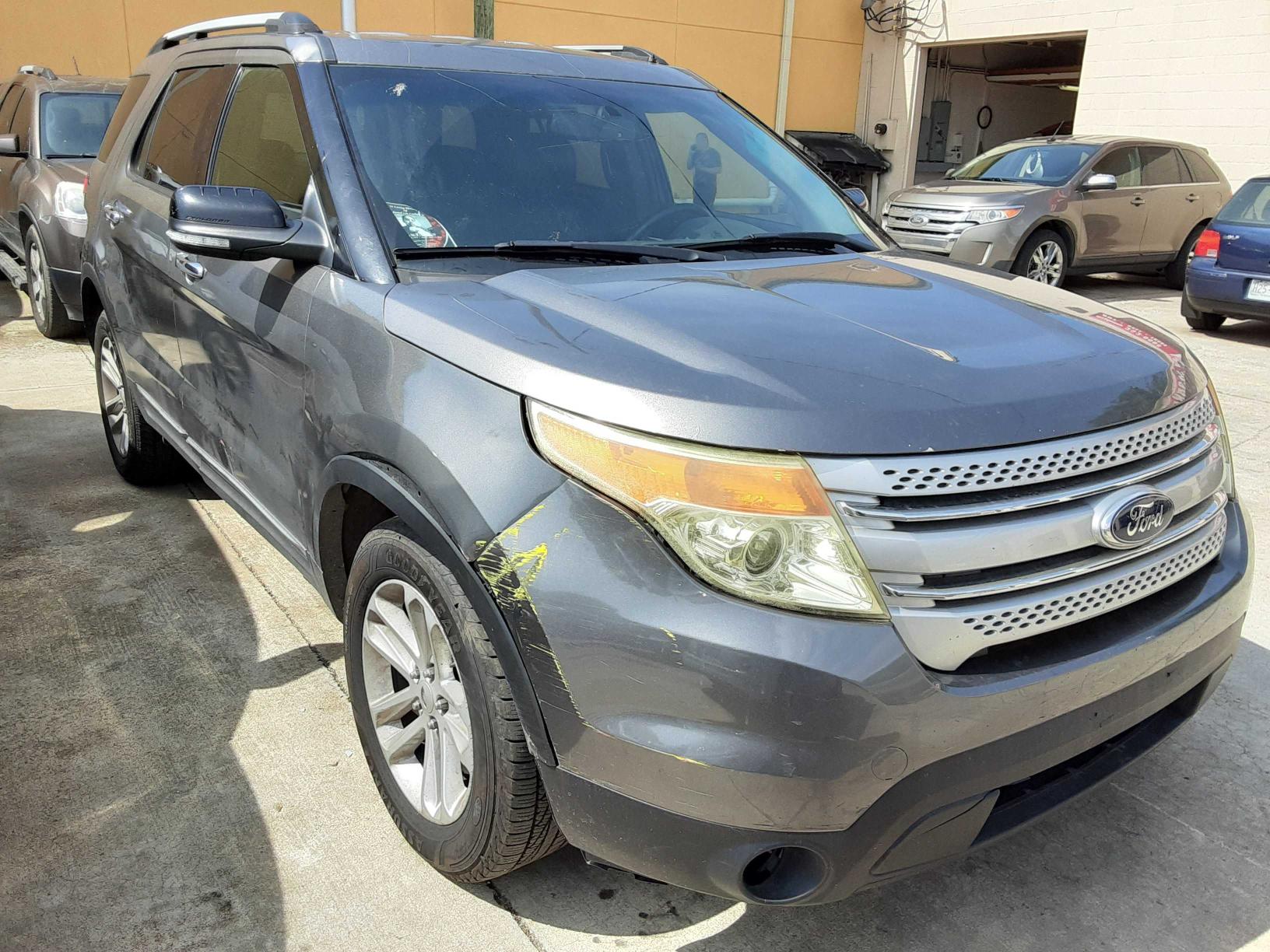 Ford Explorer x (2013)