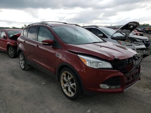 Ford Escape tit (2014)