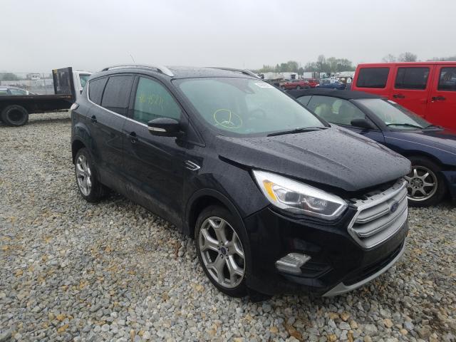 Ford Escape tit (2017)