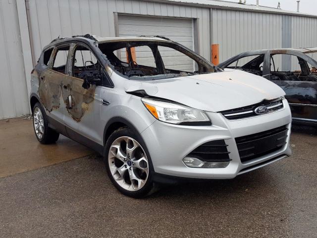 Ford Escape tit (2014)