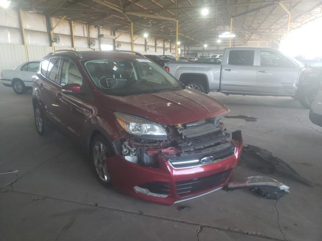 Ford Escape tit (2014)