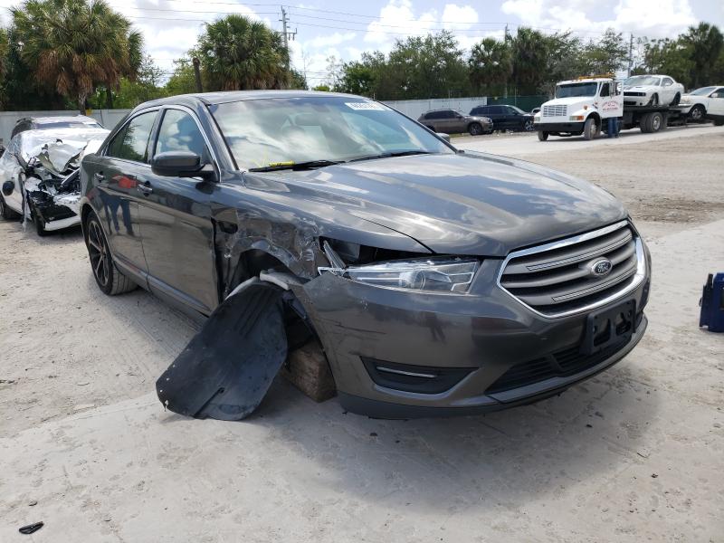 Ford Taurus sel (2015)