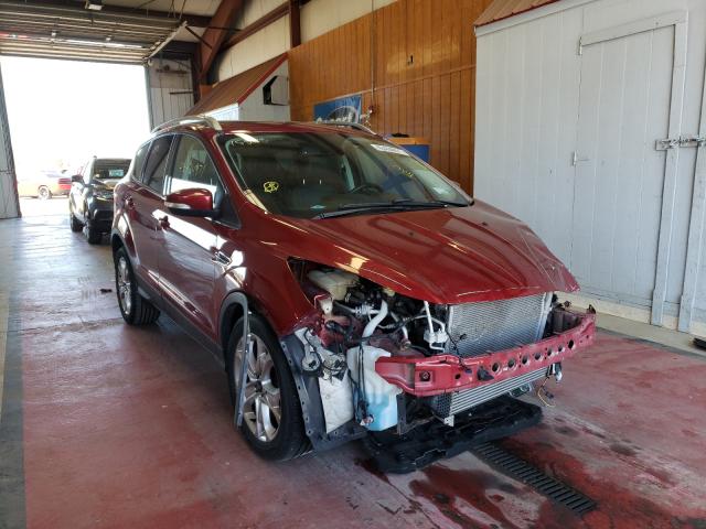 Ford Escape tit (2016)