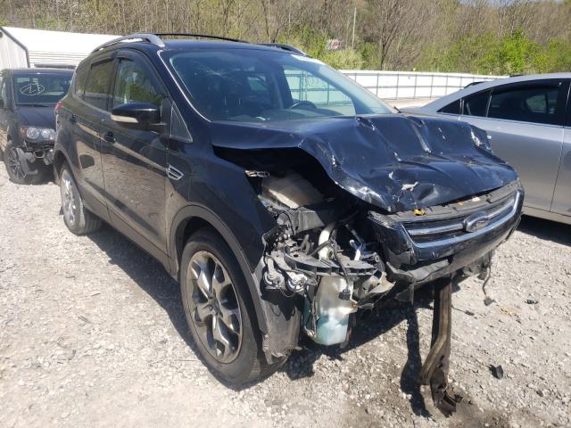 Ford Escape tit (2013)