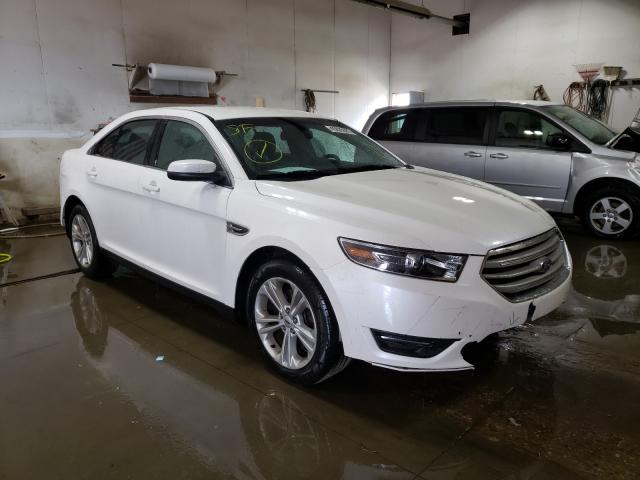Ford Taurus sel (2016)