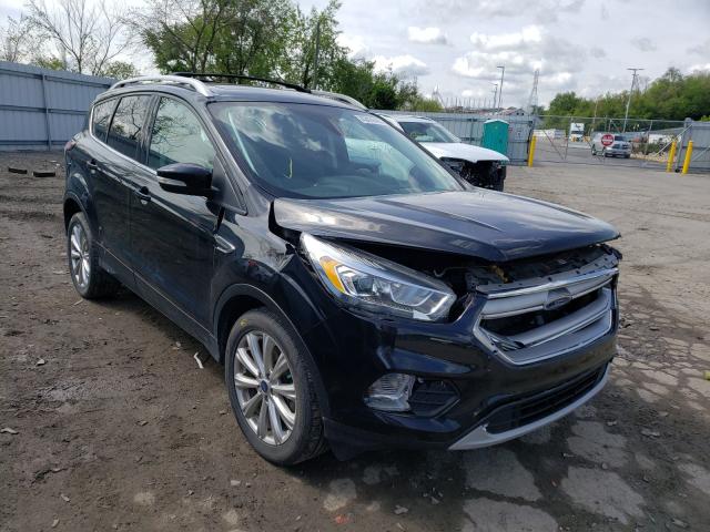 Ford Escape tit (2017)