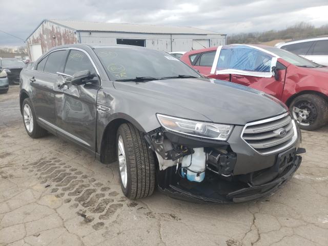 Ford Taurus sel (2018)