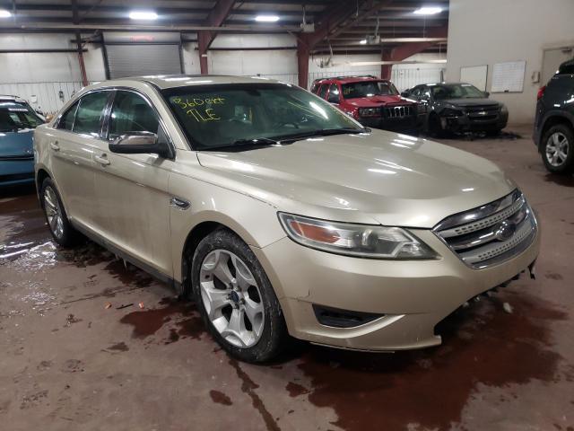 Ford Taurus lim (2010)