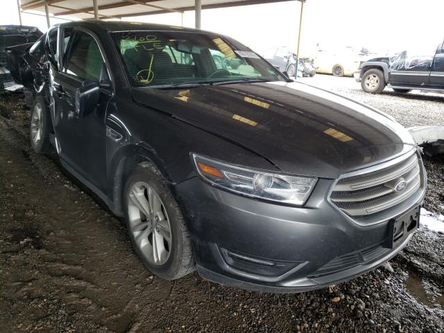 Ford Taurus sel (2015)