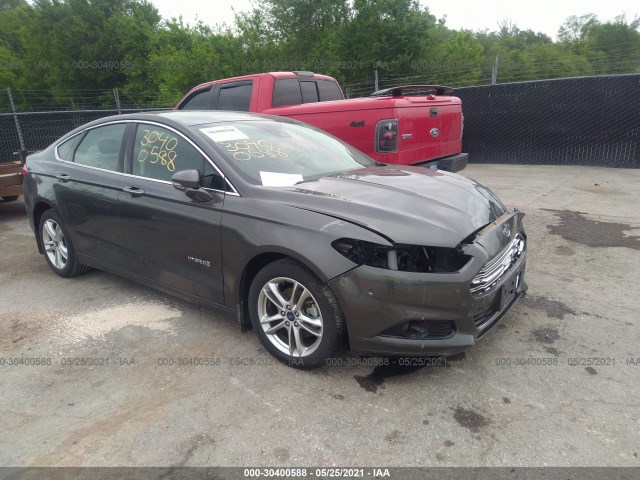 Ford Fusion (2016)