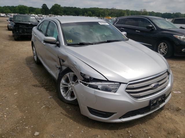 Ford Taurus sel (2018)