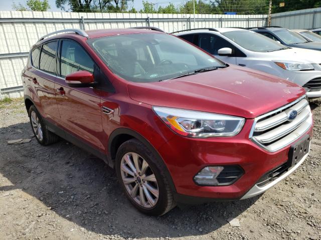 Ford Escape tit (2017)