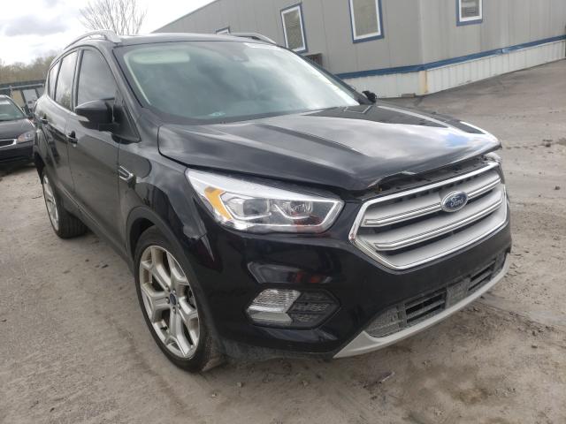 Ford Escape tit (2019)