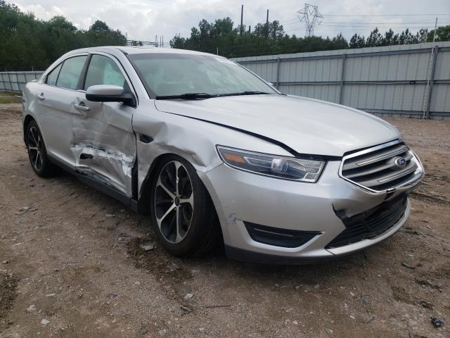 Ford Taurus sel (2015)