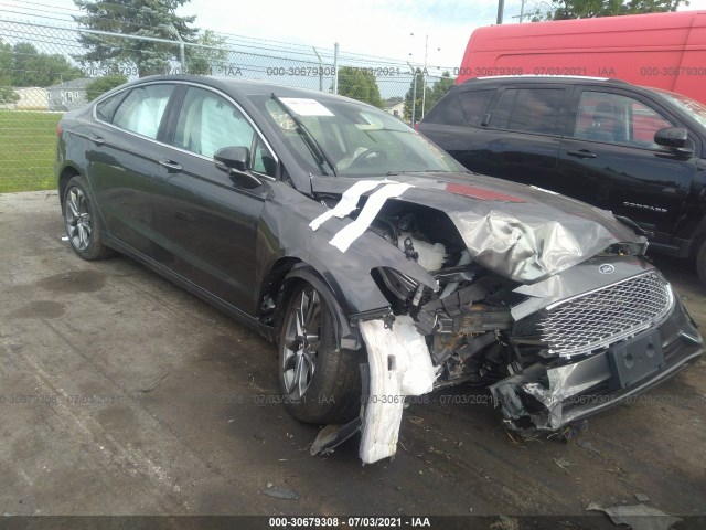Ford Fusion hybrid (2020)
