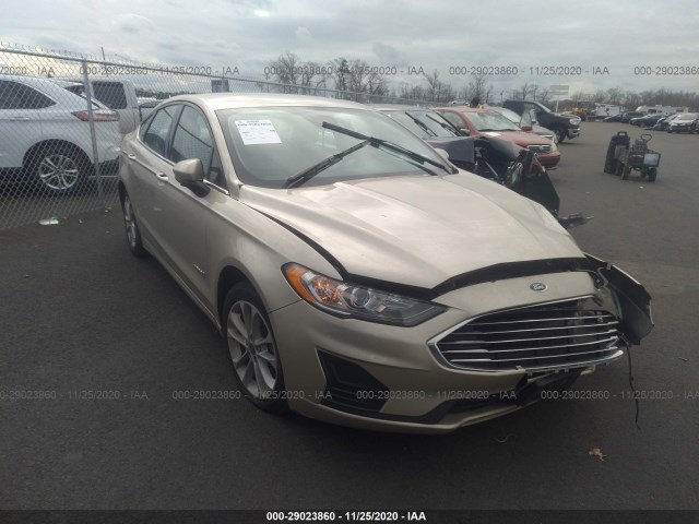Ford Fusion hybrid (2019)