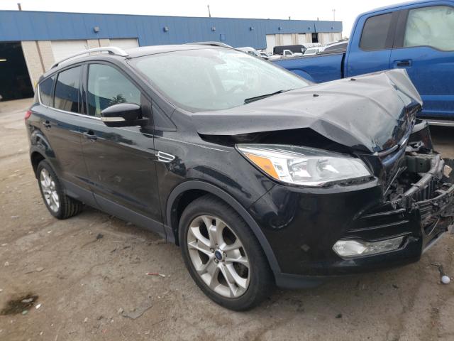 Ford Escape tit (2014)