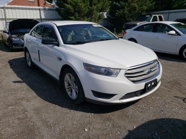 Ford Taurus se (2015)