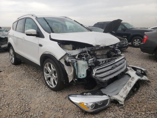 Ford Escape tit (2019)