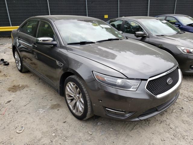 Ford Taurus lim (2015)