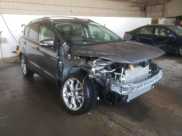 Ford Escape tit (2014)